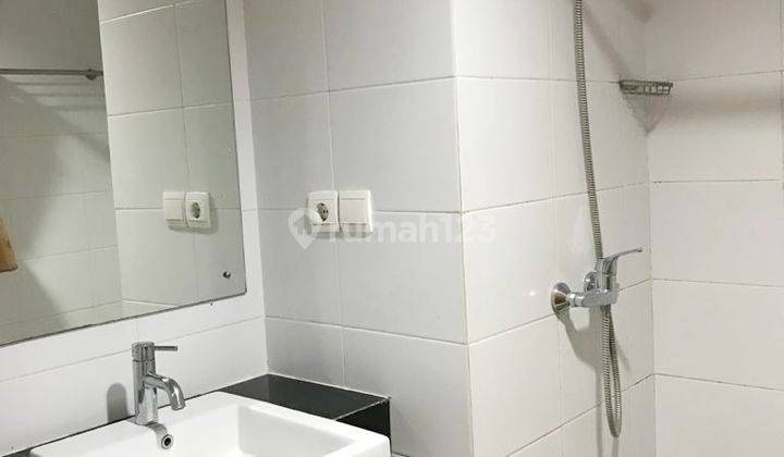 Beverly Dago Studio Twin Bed Murah 3