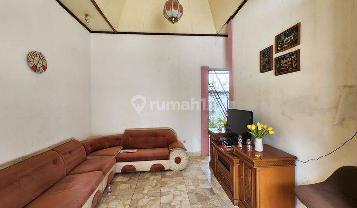 Rumah Semi Villa di Cimahi Utara 2