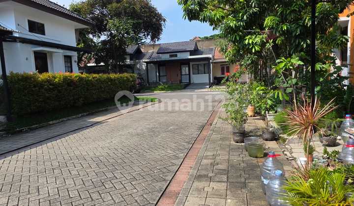 Rumah Full Furnished Mewah di KBP 2