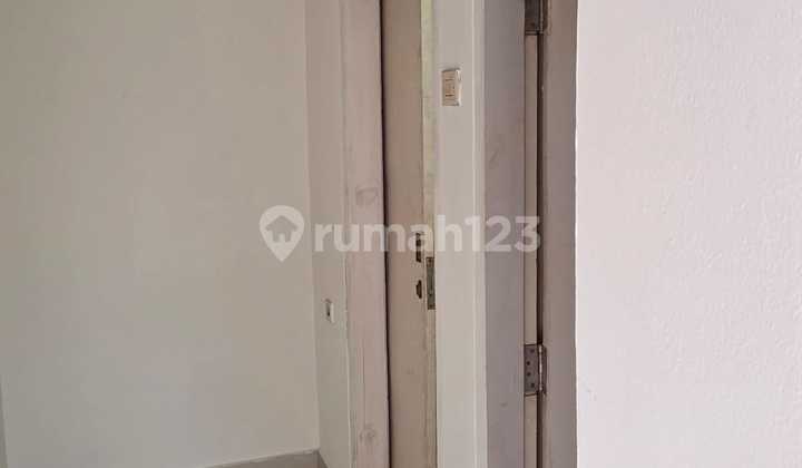 Rumah Cantik Dekat Stasiun Woosh di Kota Baru Parahyangan (Kbp) 2