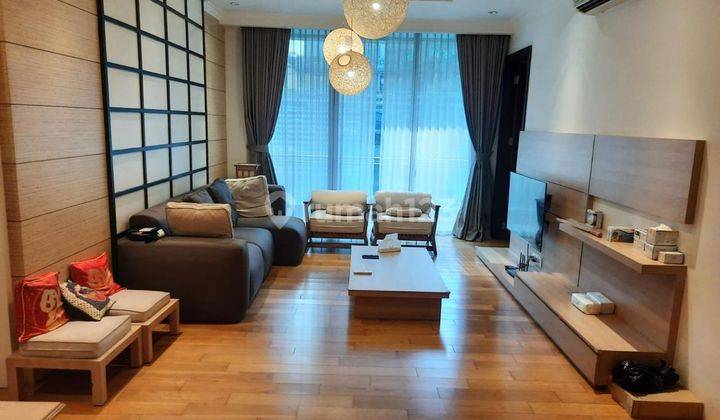 Apartement Apartment Residence 8 3 BR Furnished Bagus 1