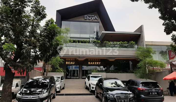 Buya House Panglima Polim 2nd Floor Suitable for Clinic or Sports Buya House Panglima Polim 2nd Floor Suitable for Clinic or Sports