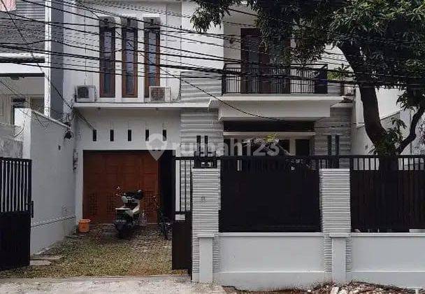 Rumah Kontrakan Sudah Renovasi di Jl Cipaku Iv, Jakarta Selatan 1