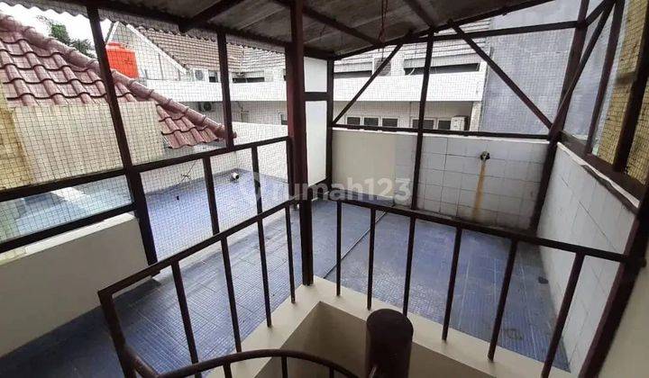 Rumah Kontrakan Sudah Renovasi di Jl Cipaku Ivsenopati, Jakarta Selatan 2