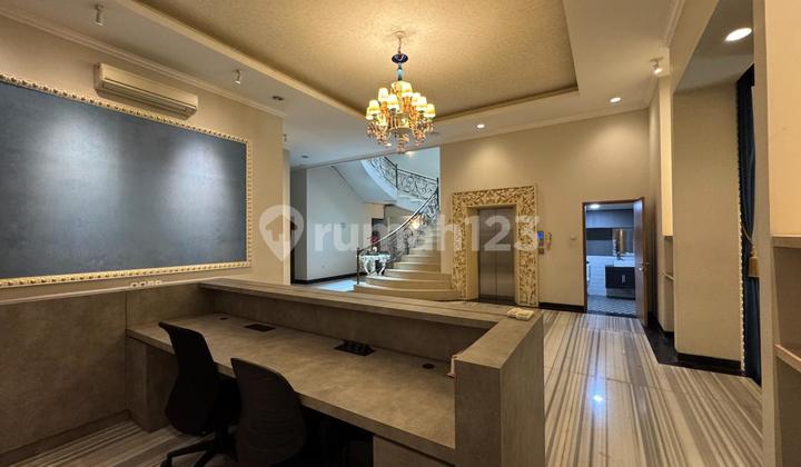 Gedung 5 Lantai Jl Sumenep Menteng Cocok untuk Klinik atau Kantor Gedung 5 Lantai Jl Sumenep Menteng Cocok untuk Klinik atau Kantor