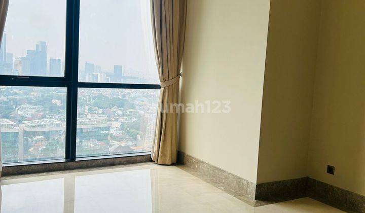 Apartment Distric 8 Infinity tower Unfurnished 4 BR lantai tinggi 2