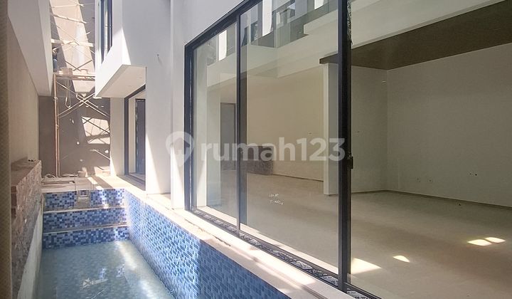 Brand.new Design Modern Private Pool Dlm Komplek Di Simprug Golf