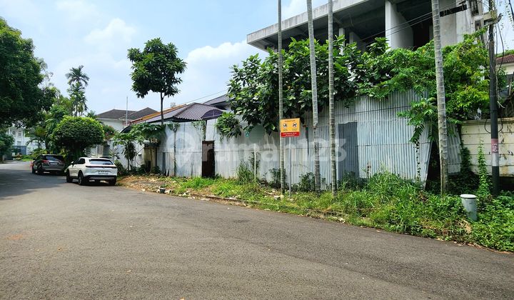 Progressive Luxury House 70% As Is Attractive Price in Pondok Indah 2