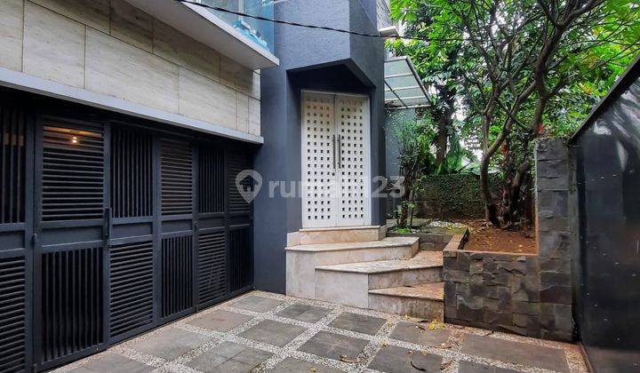 Rumah modern siap huni private pool area strategis di cipete 2