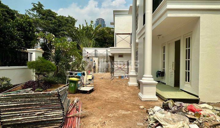 Rumah baru mewah siap huni design classic di menteng  2