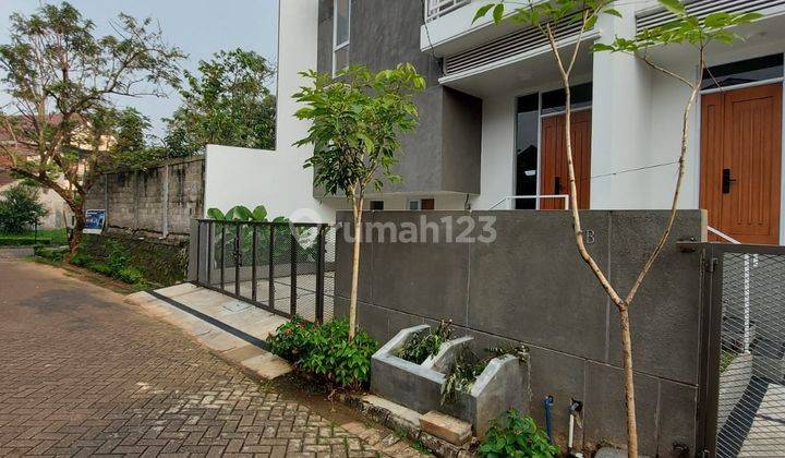 Dijual Rumah baru design modern siap huni di bintaro jaya 1