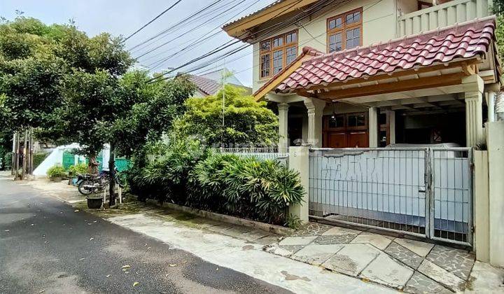 Rumah asri siap huni lingkungan tenang di gandaria kebayoran baru 1