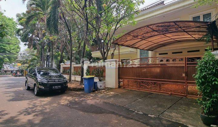 Rumah Kokoh Terawat Siap Huni Prime Area Di Kebayoran Baru 1