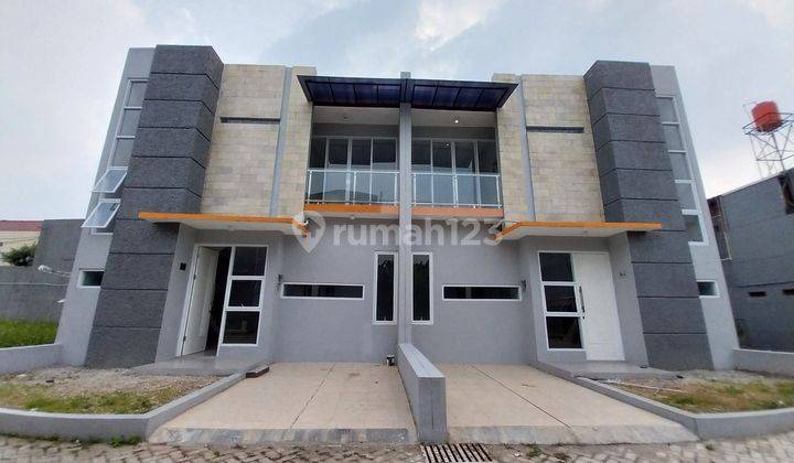 Rumah baru design modern dlm town house di area sektor 2 bintaro 1