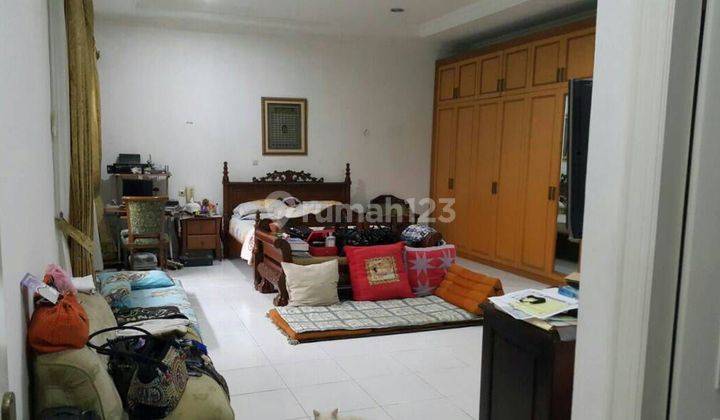 Rumah asri modern dalam komplek elit dkt mrt di cilandak 2