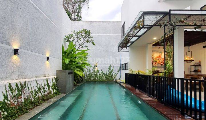 Rumah Cantik Design Modern Private Pool Siap Huni Di Bintaro 2