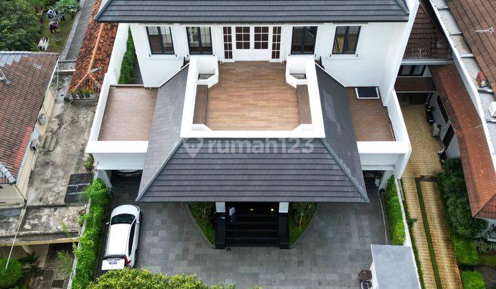 Rumah baru mewah design modern siap huni di Menteng 1