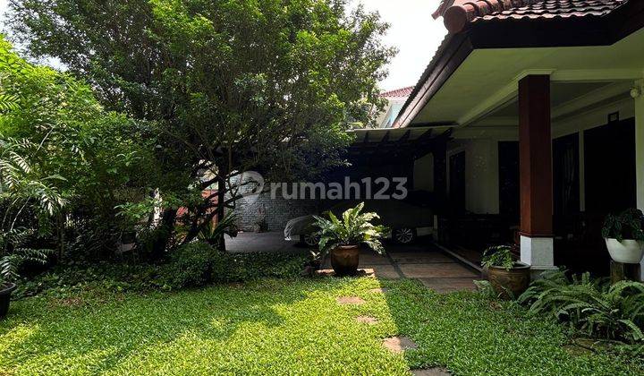 Rumah mewah terawat siap huni prime area di Kebayoran baru 1