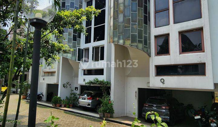 Rumah modern dalam town house siap huni di Jatipadang pejaten 2