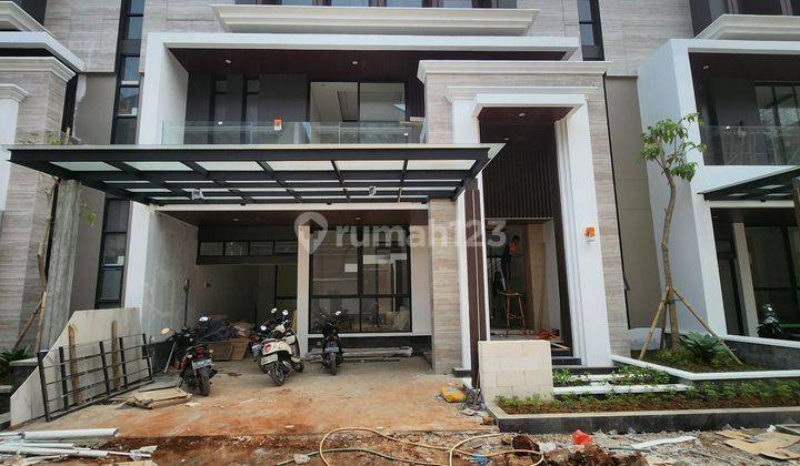 Brand new design modern dalam town house di cilandak 1