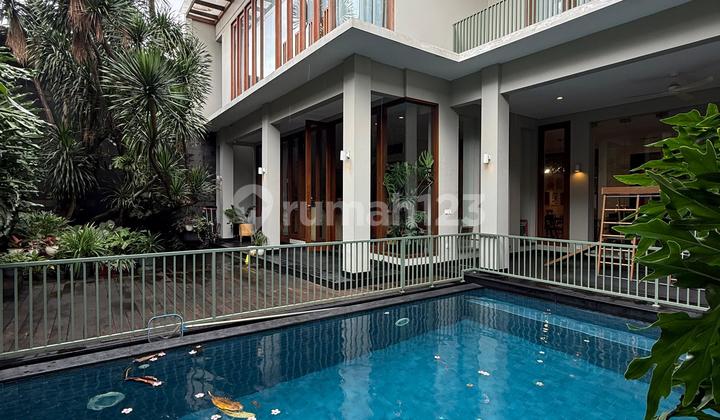 Rumah Mewah Design Tropical Modern Terawt Siap Huni Dpondok Indah