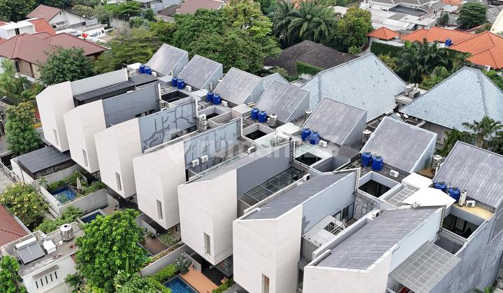 Luxury House.Modern Design.Private.Pool.Elevator.Ready to Occupy in Cipete 2