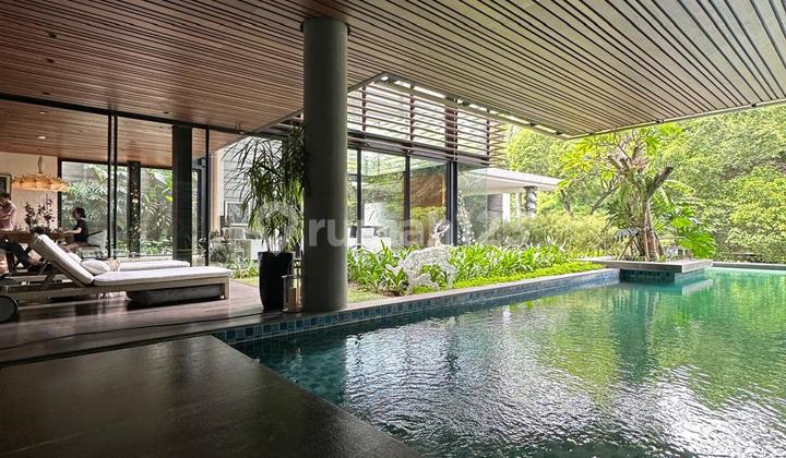 Luxury House Prime Area Ready to Occupy in Dhamarwangsa Kebayoran Baru Luxury House Prime Area Ready to Occupy in Dhamarwangsa Kebayoran Baru