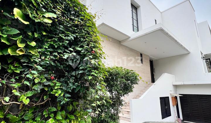 Rumah Mewah Design Modern Private Pool Dlm Town House.di Pejaten