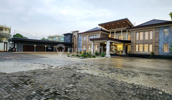 Brand New Luxury House with Spacious Yard, Ready to Occupy in Cilandak Area