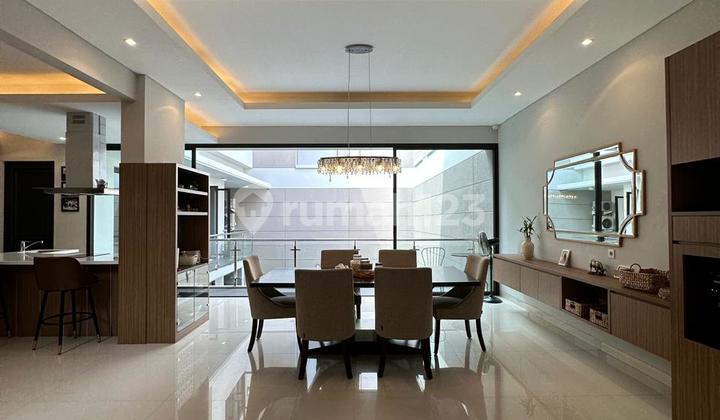 Newly Renovated Luxury House Ready to Occupy Within One-Gate Complex in Kuningan 2