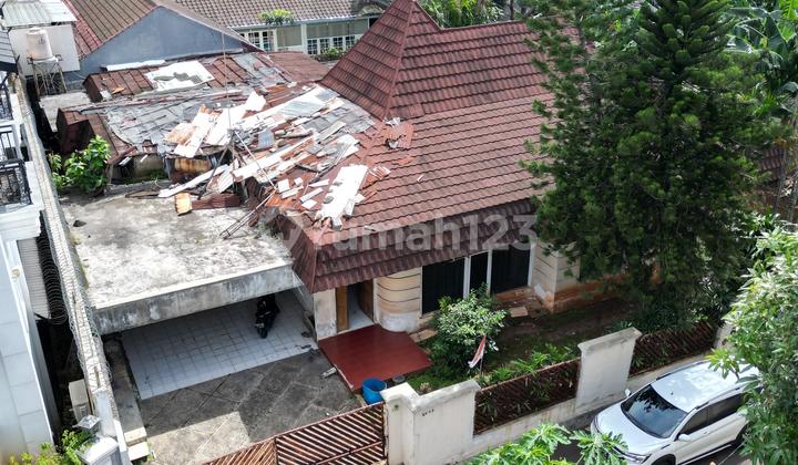 Rumah ******** Tanah Dalam Komplek Di Kemang