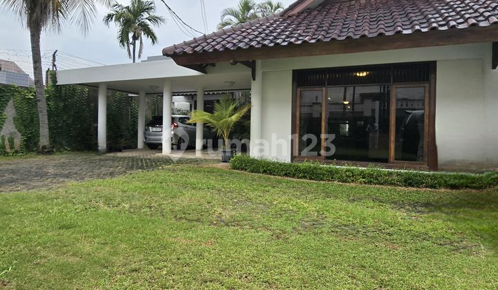 Rumah Asri 1.lantai Terawat.siap Huni Halaman Luas.di Cipete 2