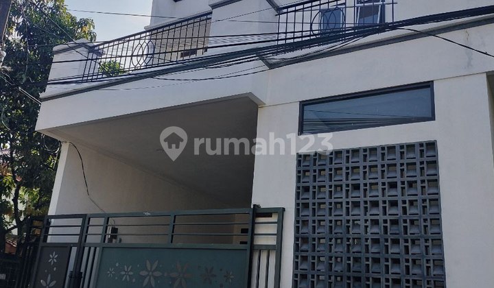 Cheap New House Near Toll Road and LRT Jatiwaringin Bekasi 2