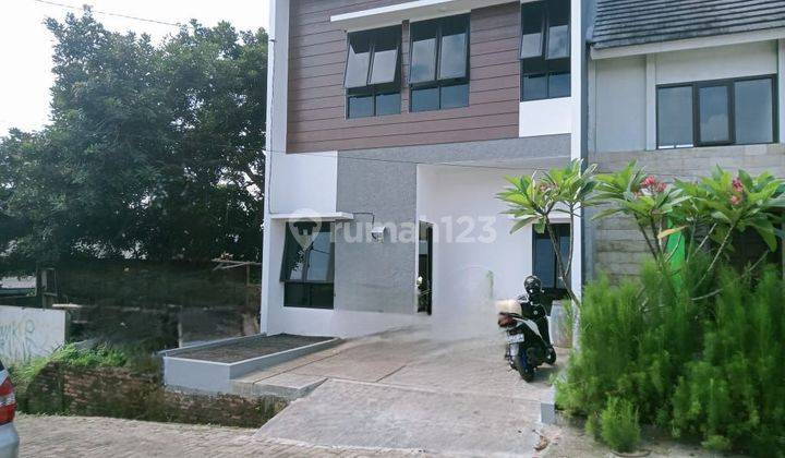 LUBANG BUAYA Rumah Dijual Murah 2 Lantai Jakarta Timur 1