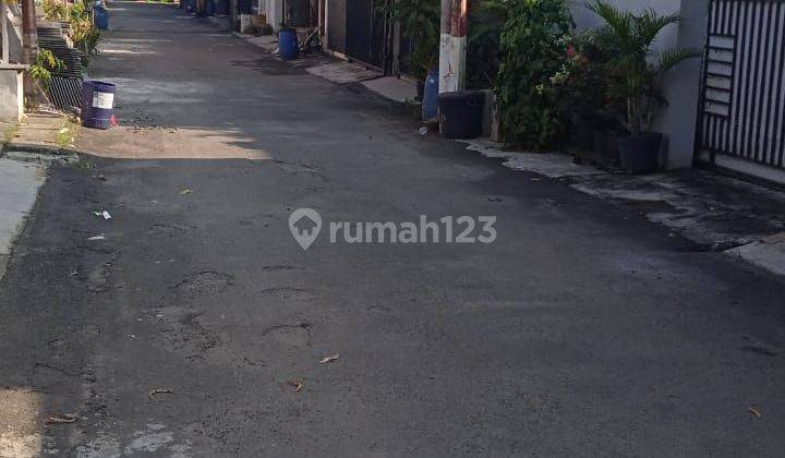 Rumah S H M Murah Strategis Dekat Sumarecon Bekasi 2