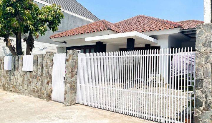 Rumah Luas Di Puri Gading Jatiwarna Bekasi Dekat Gerbang Tol 1