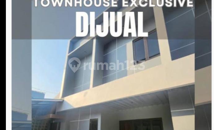 Dijual Murah 3 Unit Rumah Duren Sawit Jakarta Timur Ada Kolam Renang Dijual Murah 3 Unit Rumah Duren Sawit Jakarta Timur Ada Kolam Renang