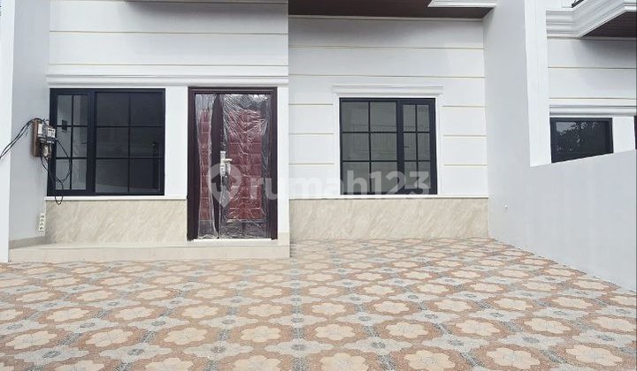 Rumah Baru Gaya Klasik Di Jatiwaringin Bekasi Hanya 650 Mtr Ke Gerbang Tol 