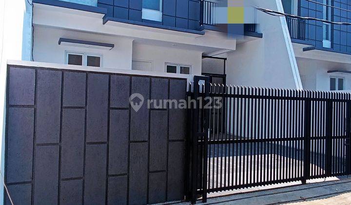 Rumah Baru S H M Di Jatiwaringin Bekasi Dekat Akses Tol Dan L R T 2