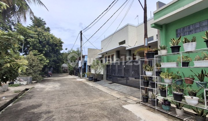 Rumah Baru Renov Dekat Tol Dan Sta L R T Jatiwaringin Bekasi 2