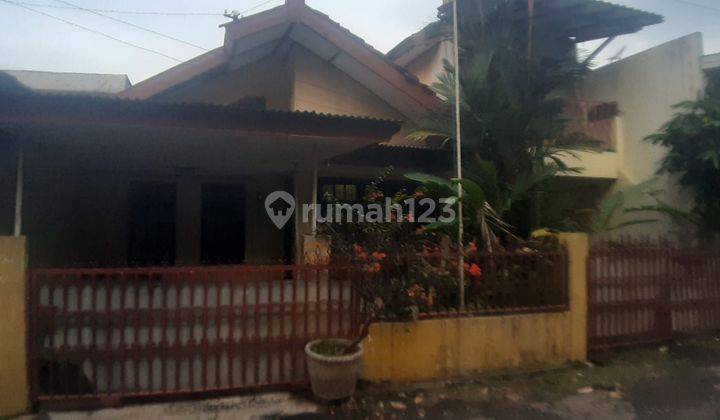 Rumah Murah di Kebayoran Lama Jakarta Selatan 2 Lantai 1