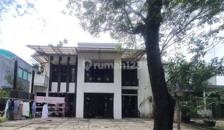 Rumah Nyaman 2 lantai di Lippo Cikarang Bekasi 1