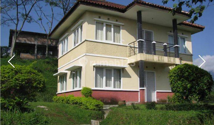 Dijual Cepat Villa di Subang. 1