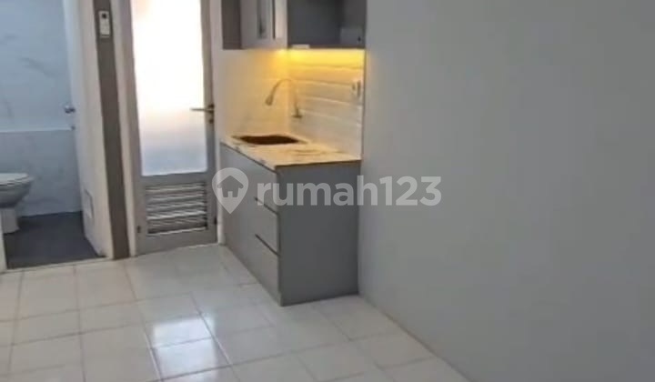 Apartemen Gading Nias 2 BR Bagus Semi Furnished di Kelapa Gading, Jakarta Utara