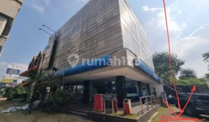 Ruko Gandeng 3 Lantai Ex Bank Lokasi Strategis di Kelapa Gading, Jakarta Utara 