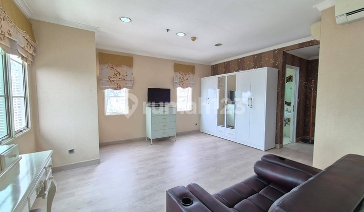 Apartment Frenchwalk Tower Paris Garden 2 BR, Furnished di Kelapa Gading