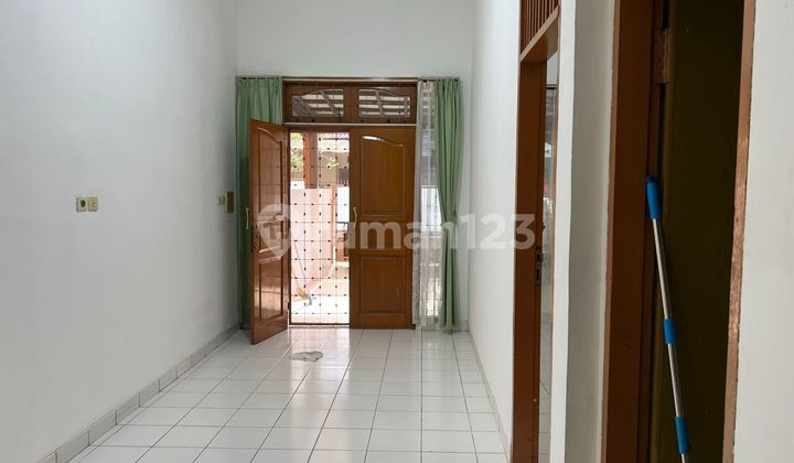 Rumah 2 Lantai Luas Tanah 90 SHM di Komplek DKI Sunter Jaya II, Jalan Danau Elok 2, Jakarta Utara