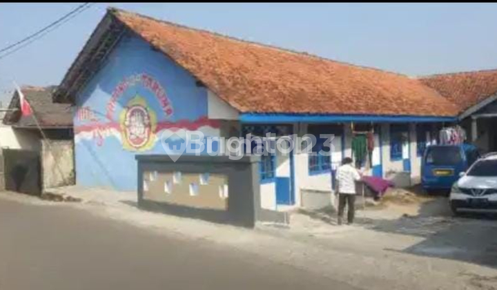 Rumah Kontrakan 6 Pintu di Cibinong Bogor Parkiran Luas 