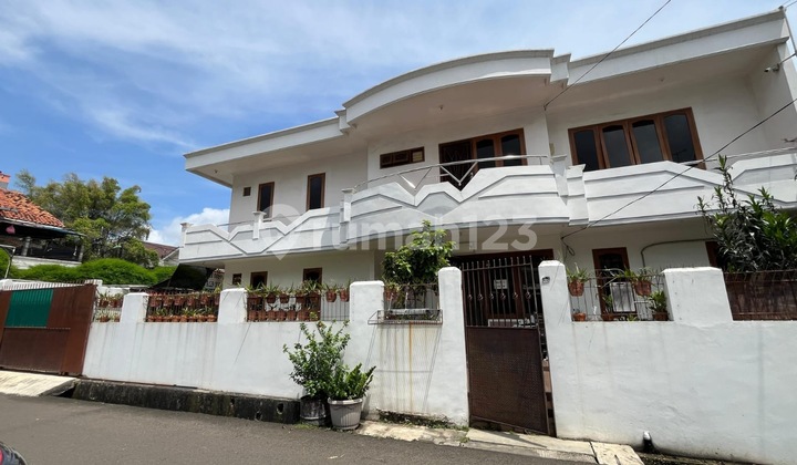 2-Story House with Sturdy Structure in Sunter Mas Housing, North Jakarta