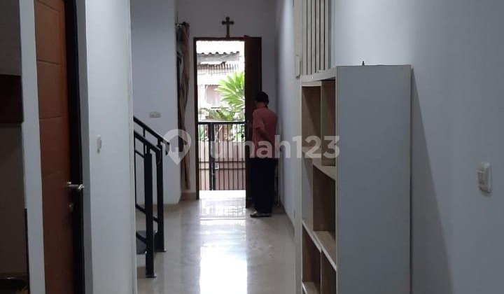 Rumah Semi Furnished di Kelapa Gading Kusuma Siap Huni